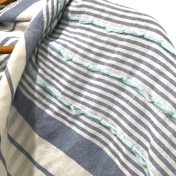 Blue and White Scarf - Picture 4 of 6